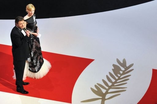 Cannes 2010 Russell Crowe E Cate Blanchett Interpreti Di Robin Hood Sul Red Carpet 161778