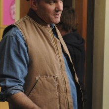 Burt Hummel (Mike O'Malley) in una scena dell'episodio Laryngitis di Glee
