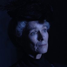 Primo piano di Geraldine Chaplin dal film L'Imbroglio nel lenzuolo