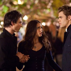 Il trio protagonista nell'episodio Founder's Day di The Vampire Diaries