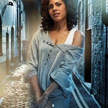 Lenora Crichlow è annie in una foto promozionale della seconda stagione di Being Human