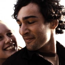 Manuela Vellés e Nicolas Cazalé in una sequenza del film Chaotica Ana