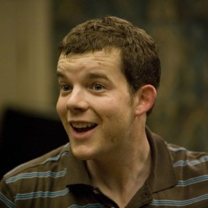 Russell Tovey in una scena della seconda stagione di Being Human