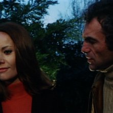 Claudine Auger e Luigi Pistilli in una scena del film Reazione a catena