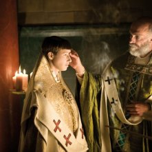 Johanna Wokalek in una scena cruciale del film La Papessa