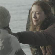 Molly Parker in una scena del film The Road