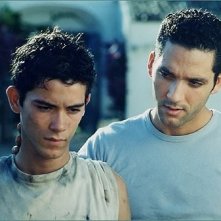 Alessandro Agnello e Beppe Fiorello nel film tv Brancaccio, dedicato alla figura di Don Pino Puglisi