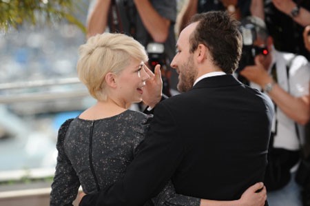 Cannes 2010 Michelle Williams Presenta Blue Valentine 2010 Accanto A Ryan Gosling 162520