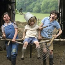 Asa Butterfield Oscar Steer E Lil Woods Sono I Pestiferi Protagonisti Del Film Tata Matilda E Il Grande Botto 162599