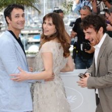 Elio Germano con Stefania Montorsi e Raoul Bova al Festival di Cannes per presentare La nostra vita