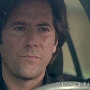 Henry Ian Cusick in una scena di Per cosa sono morti dalla sesta stagione di Lost