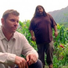 Jorge Garcia e Mark Pellegrino in una scena di Per cosa sono morti dalla sesta stagione di Lost