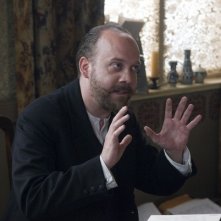 Paul Giamatti in una scena drammatica del film The Last Station