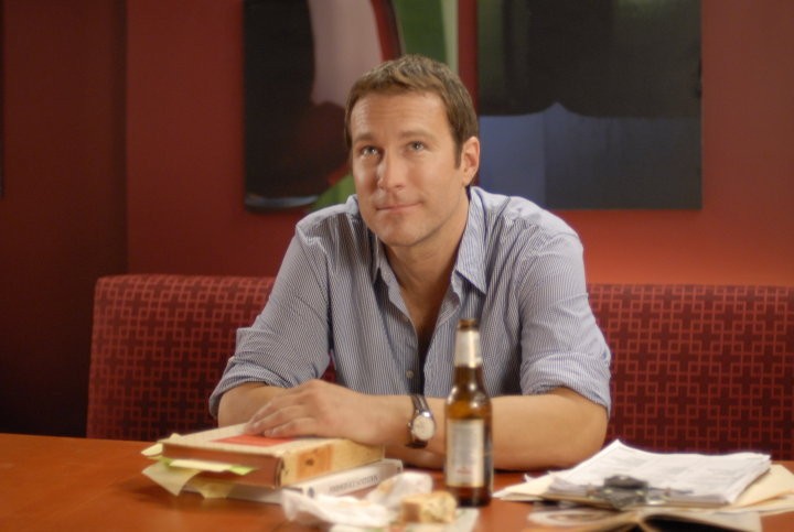 Un'immagine di John Corbett dal film I Hate Valentine's Day