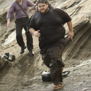 Jorge Garcia e Michael Emerson in una scena del doppio finale di Lost