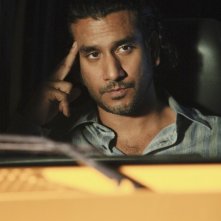 Naveen Andrews nel doppio finale di Lost