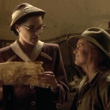 Renee O'Connor con Lucy Lawless in Xena e le antiche pergamene