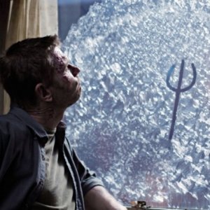 Supernatural: Mark Pellegrino in una scena dell'episodio Swan Song