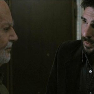 Gabriele Ferzetti ed Edoardo Leo nel film 18 anni dopo