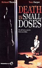 La locandina di Death in Small Doses