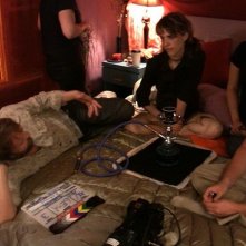 Mark Duplass, Joshua Leonard, Alycia Delmore e Lynn Shelton sul set del film Humpday