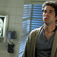 Una scena dell'episodio Chuck Versus the Tooth con Zachary Levi