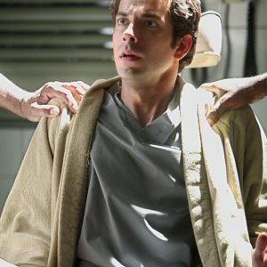 Zachary Levi in una sequenza dell'episodio Chuck Versus the Tooth