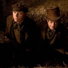 Andy Serkis e Simon Pegg in una delle prime immagini ufficiali del film Burke and Hare