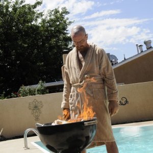 Breaking Bad: Bryan Cranston nella premiere della stagione 3