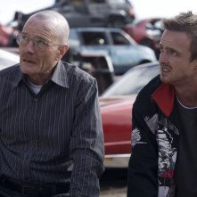 Bryan Cranston ed Aaron Paul nella premiere della stagione 2 di Breaking Bad
