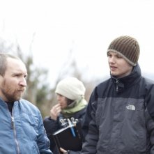 Eddie Marsan e il regista J Blakeson sul set del film The Disappearance of Alice Creed