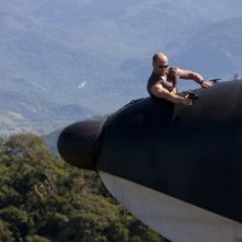 Jason Statham in una scena spettacolare di The Expendables