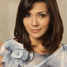 Marisol Nichols è Sarah Monahan in una immagine promozionale della serie The Gates