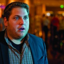 Jonah Hill in una scena della commedia Get Him to the Greek