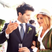 Giulio Forges Davanzati e Marina Massironi nel film TV Nemici amici