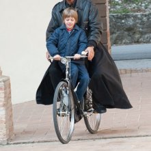 Andrea Pittorino e Terence Hill sul set della serie televisiva Don Matteo 7