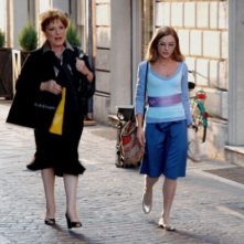 Fioretta Mari e Camilla Ferranti in una scena del film Alice