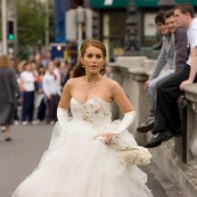 Jade Yourell interpreta Sophie nella commedia Indovina chi sposa Sally