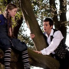 Tom Riley con Sinead Maguire in un'immagine del film Indovina chi sposa Sally