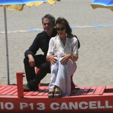 Ennio Fantastichini e Anna Bonaiuto sul set film Tutti al mare