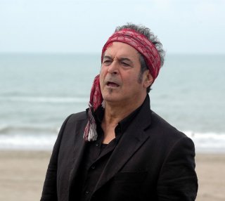 Ennio Fantastichini nel film Tutti al mare