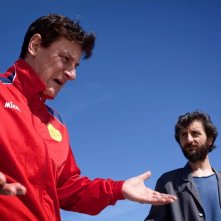 Giorgio Tirabassi e Ascanio Celestini in un'immagine del film La pecora nera