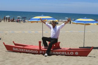 Tutti al mare... con Gigi Proietti