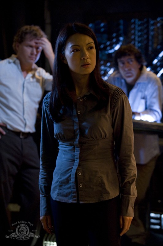 Camille Ming Na In Una Sequenza Dell Episodio Incursion Part 1 Di Stargate Universe 165610