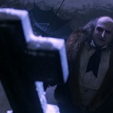 Danny DeVito in una scena del film Batman - il ritorno di Tim Burton