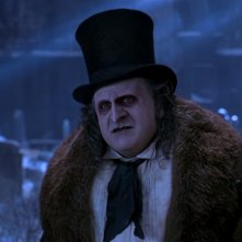 Danny DeVito in una sequenza del film Batman - il ritorno di Tim Burton