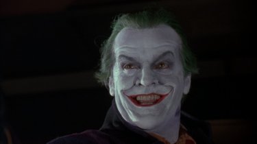 Jack Nicholson è il temibile Joker in una scena del film Batman di Tim Burton
