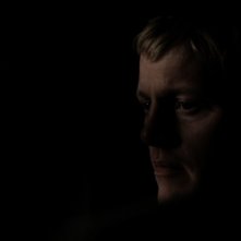 Primo piano di Morten Holst dal film Brotherhood (Broderskab)