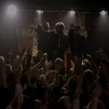 Un'immagine del violento gruppo di neonazi dal film Brotherhood (Broderskab)