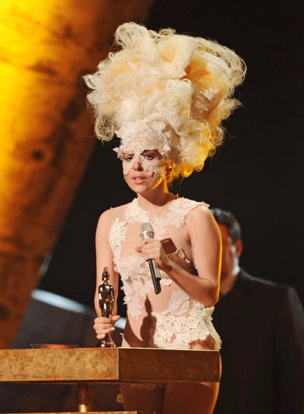 Lady Gaga Sul Palco Dei Brit Awards 165863